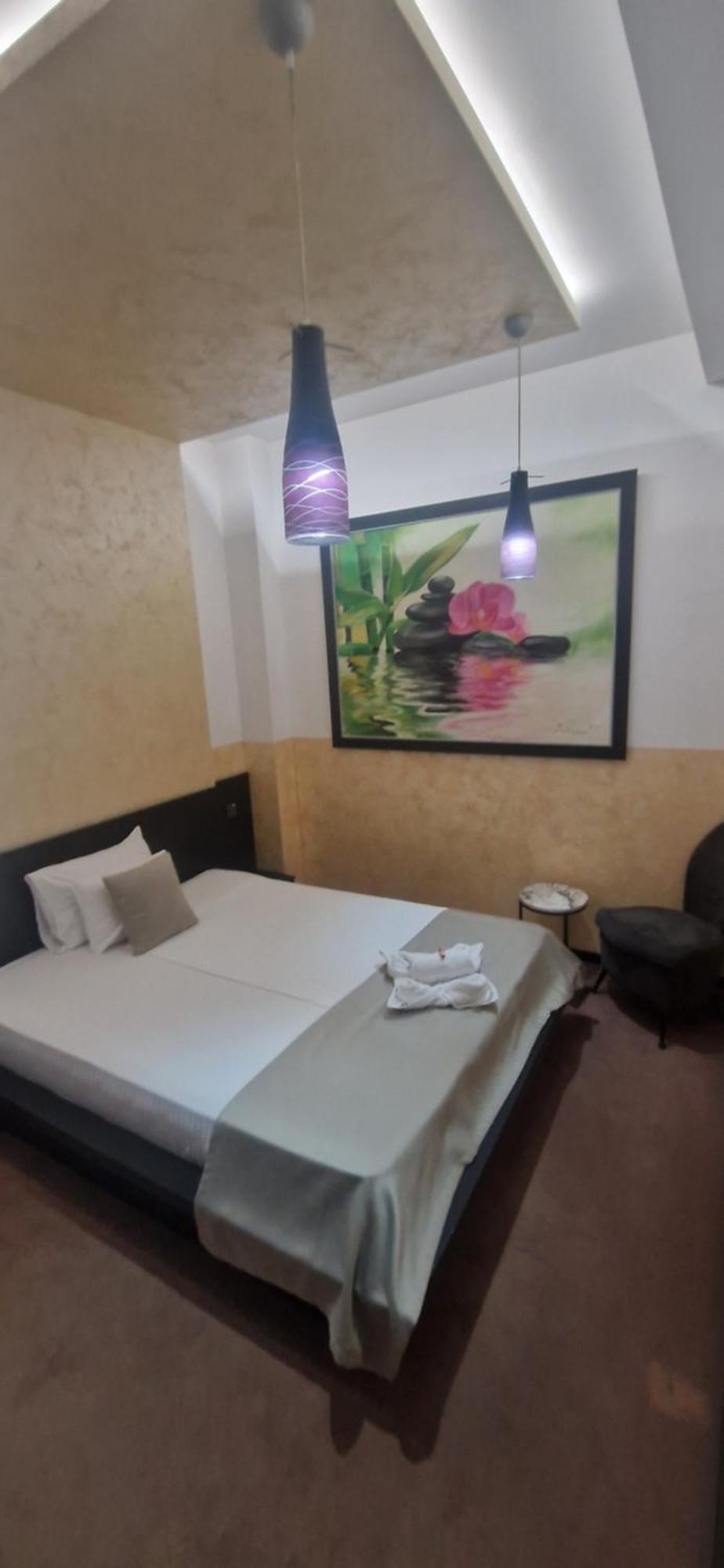Garni Hotel Zen Free Parking Ni Exterior foto